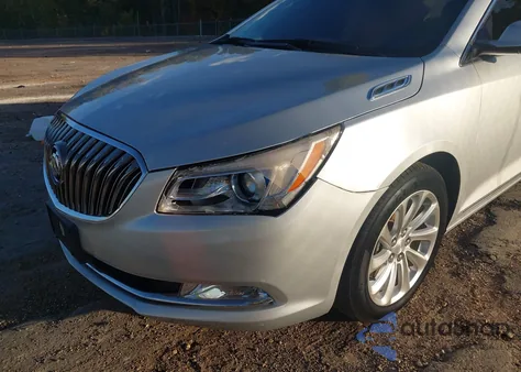 2016 Buick Lacrosse from USA, damaged, VIN 1G4GB5G34GF102801